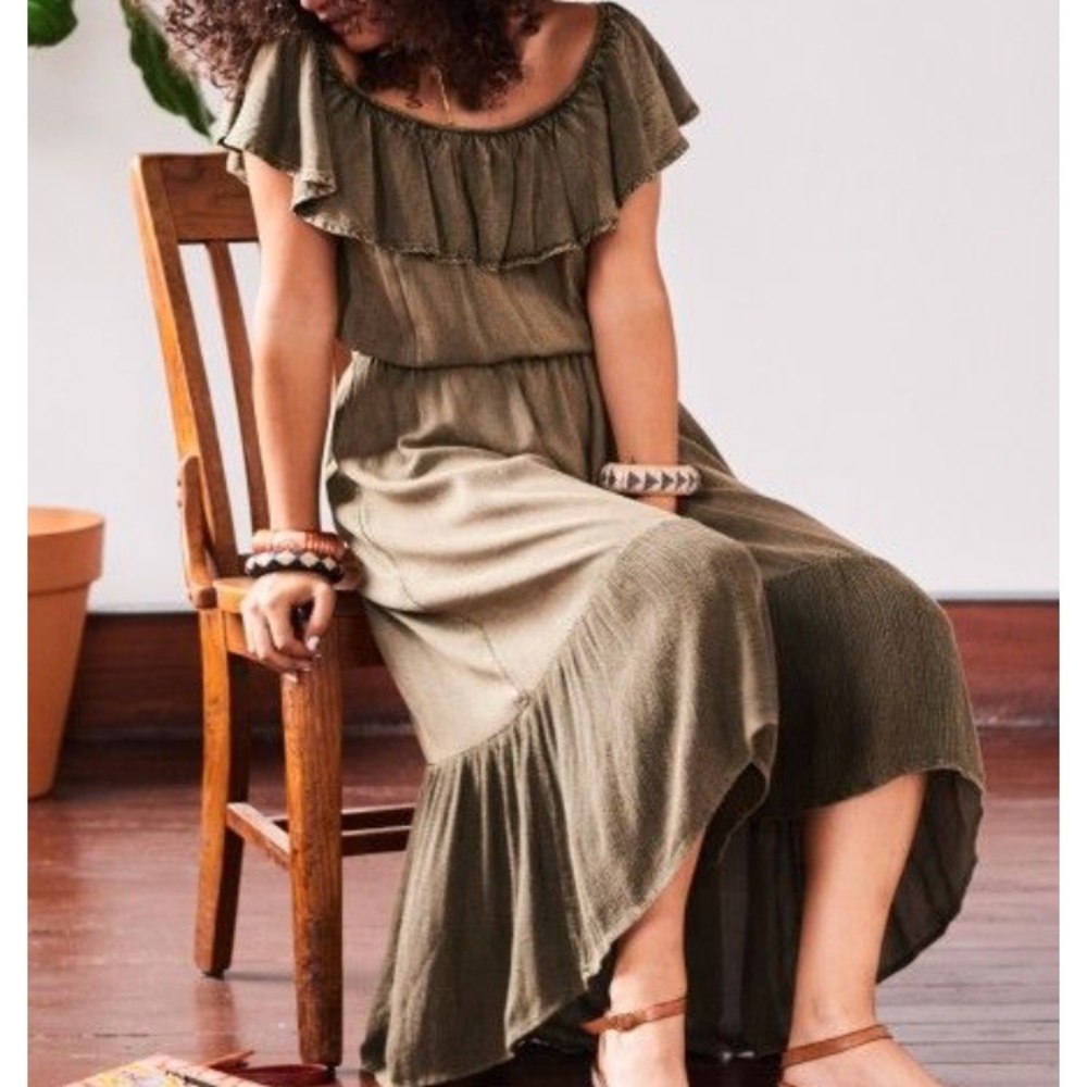 Earthbound Trading Co. off the shoulder dress